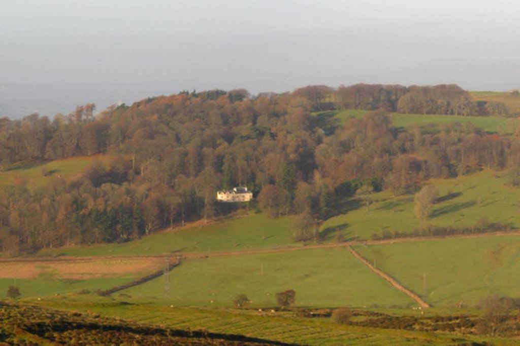 Plas Yn Yale With Mountain Views From All Windows Wrexham Bagian luar foto